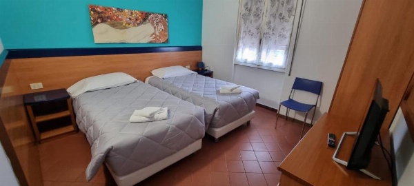 Hotel Indicatore Budget & Business At A Glance image 14