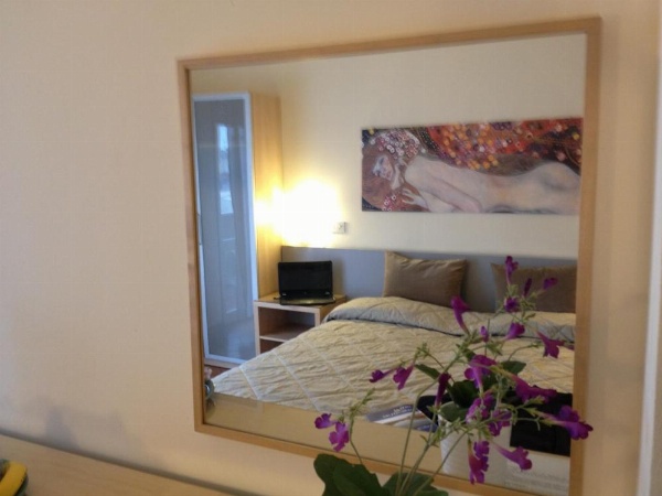 Hotel Indicatore Budget & Business At A Glance image 17